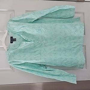Like New DENIM & CO Top - XL